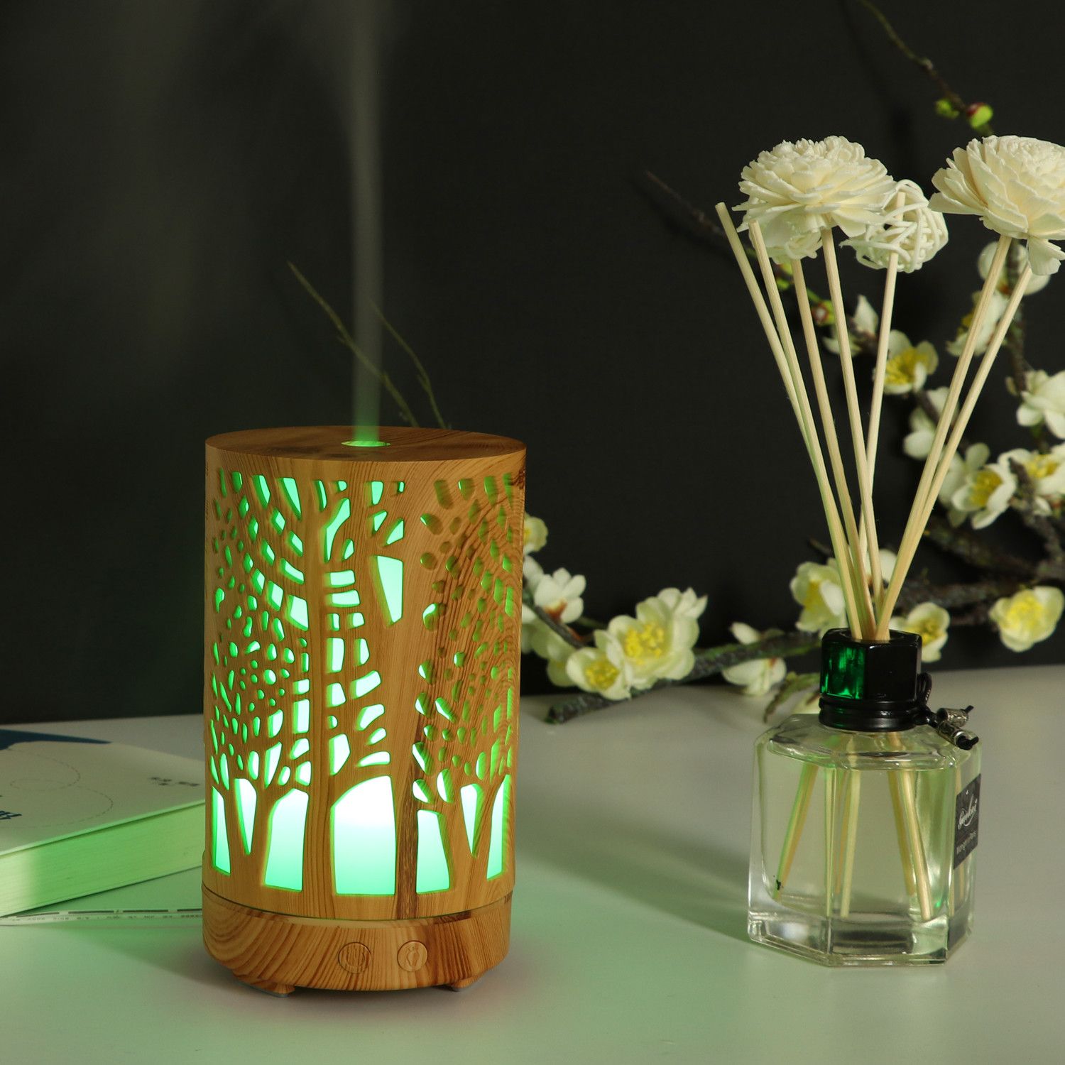 Aroma Atomiser - Tall Tree Effect - UK Plug