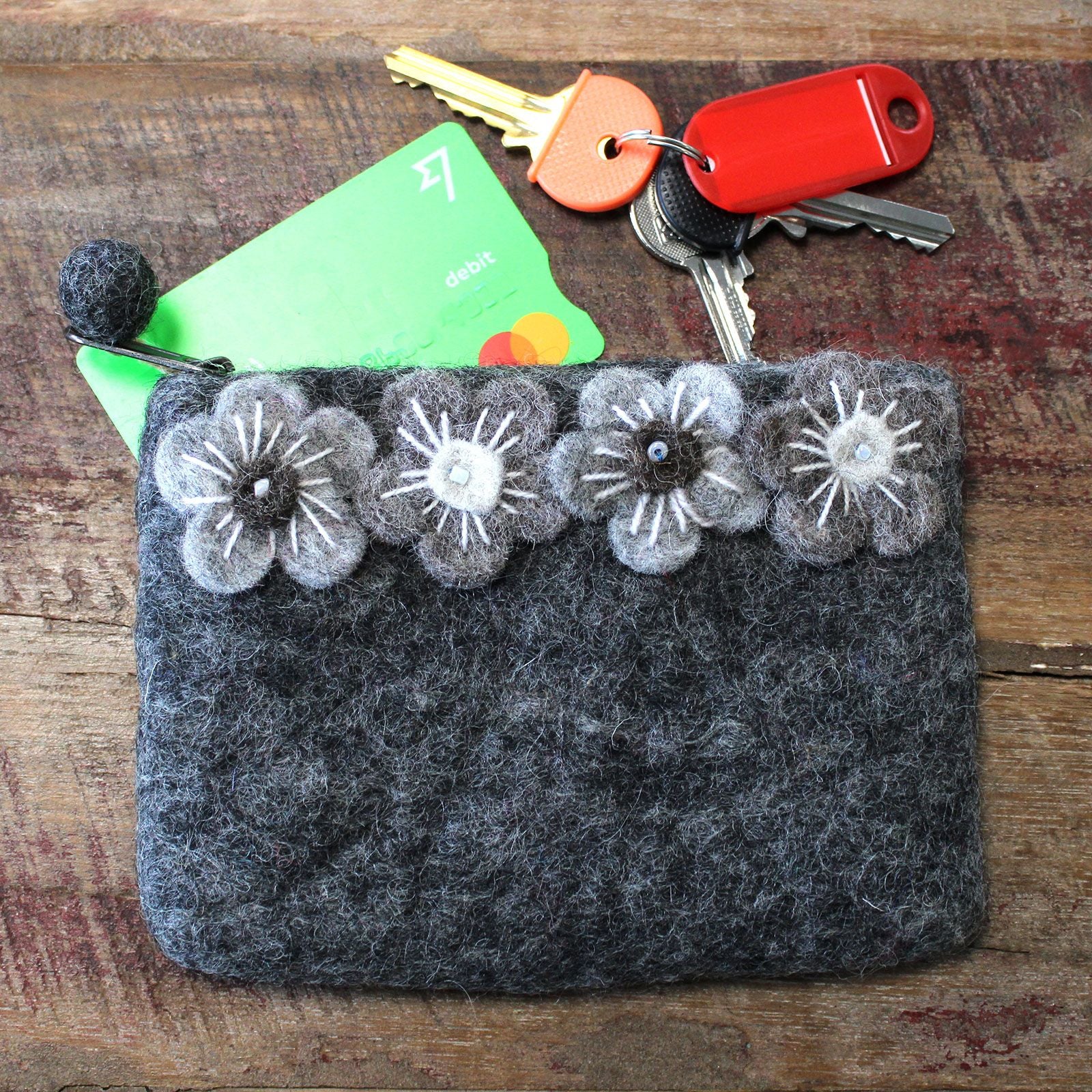 Natural Felt Zipper Pouch (asst) - Four Flowers