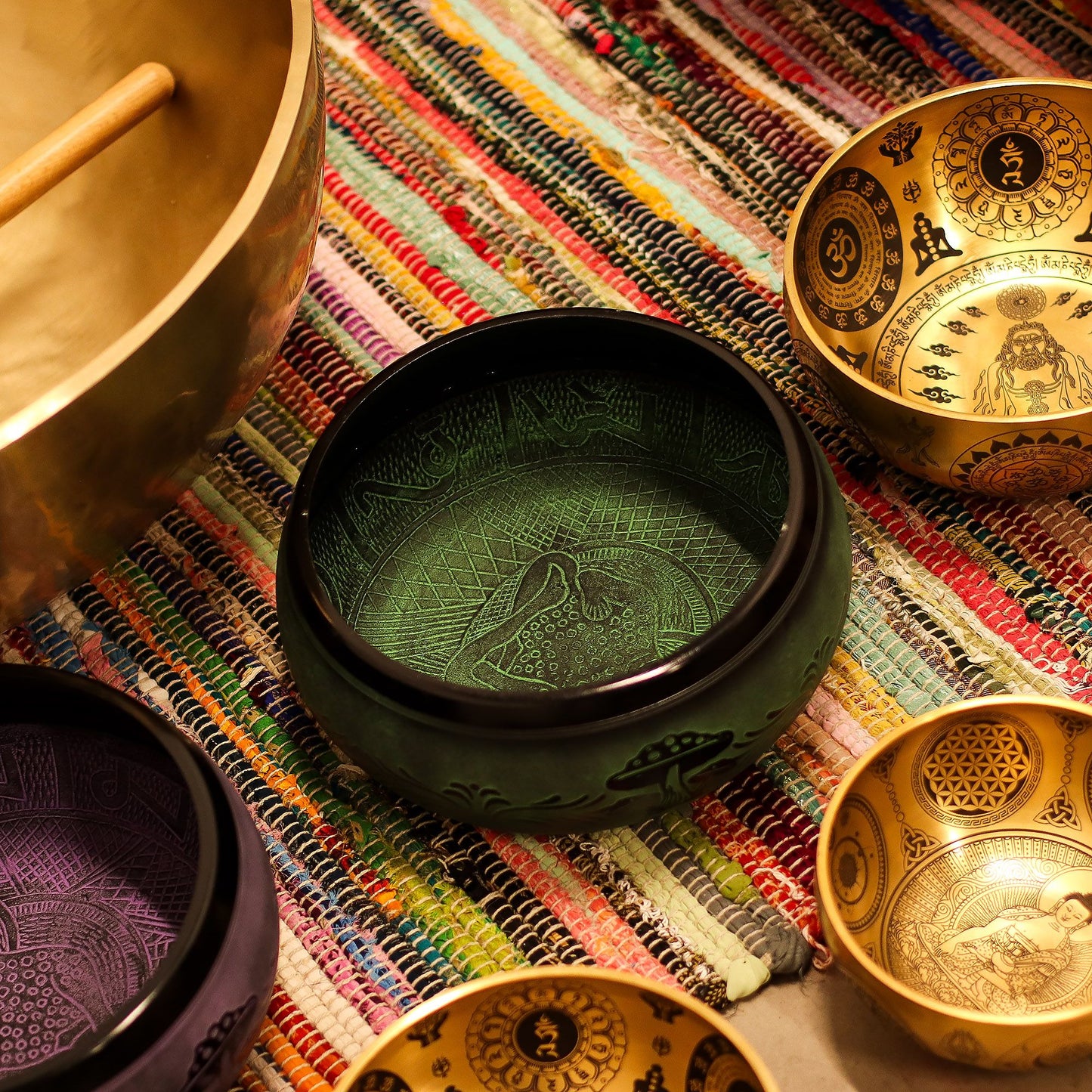 Extra Loud - Mushroom Singing Bowl - Moss Green (23x10.5cm, 1.3kg)